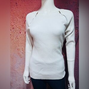 NWT Premise Winter White Sweater with Zipper Accents
